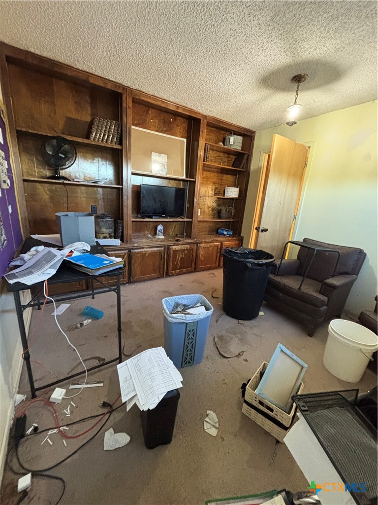 946 County Road 4818 Property Photo 24