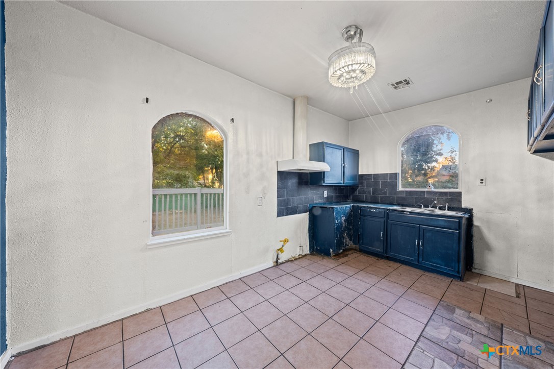 1014 S 3rd Property Photo 14