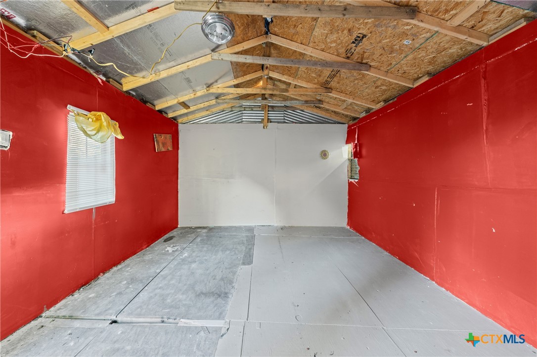 1014 S 3rd Property Photo 18