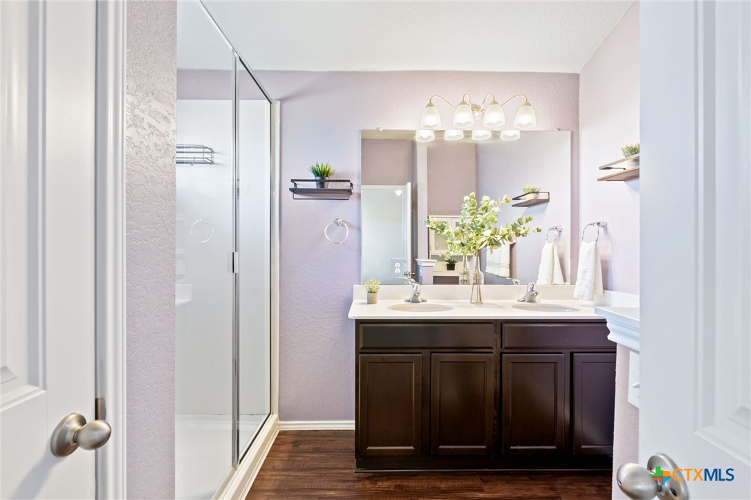 109 Kyra Lane Property Photo 24