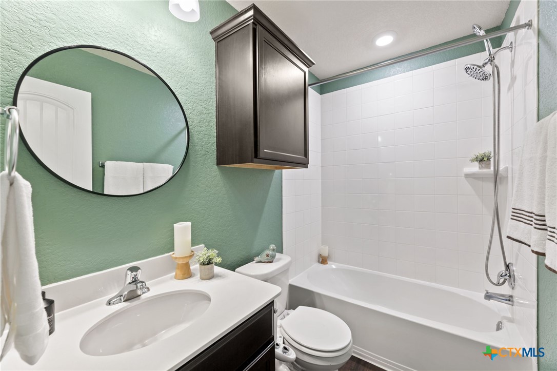 109 Kyra Lane Property Photo 31