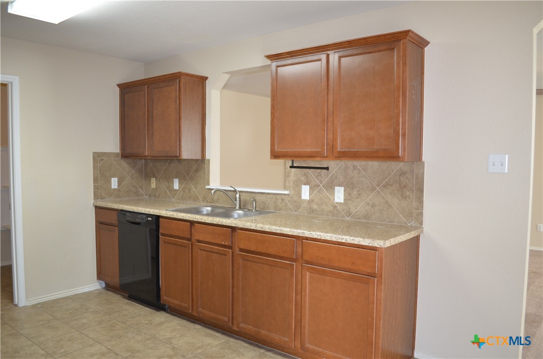 108 W Gemini Lane Property Photo 5