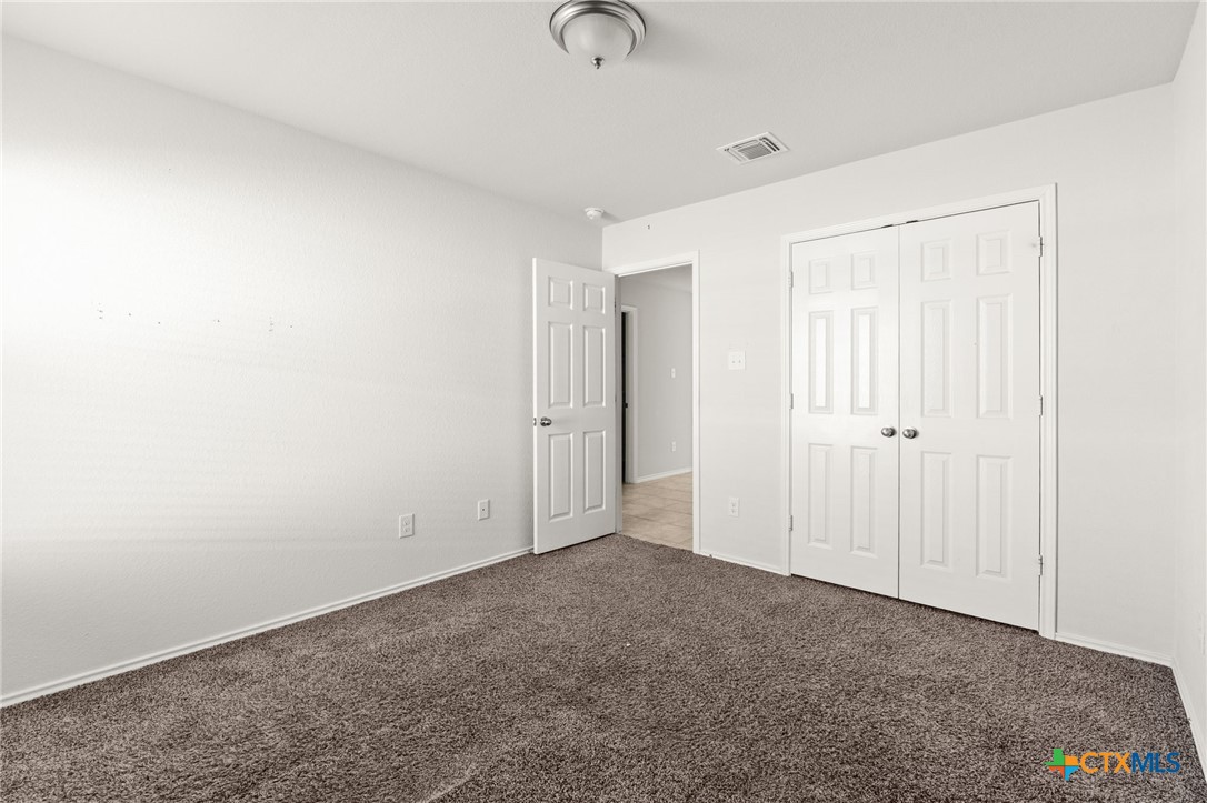 1825 Fall Creek Court Property Photo 19