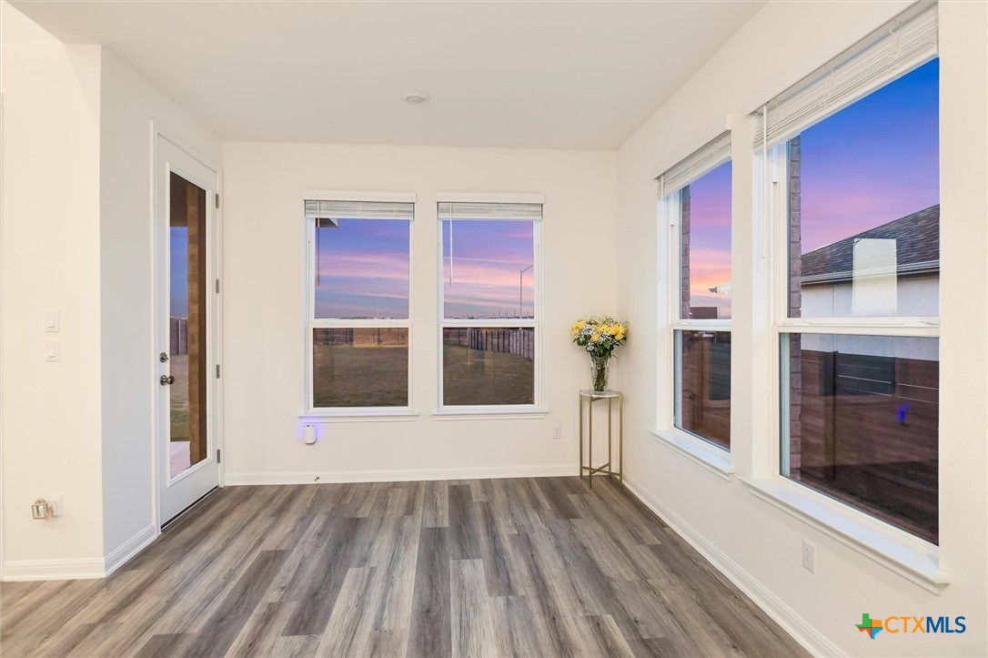 737 Leeward Pass Property Photo 14