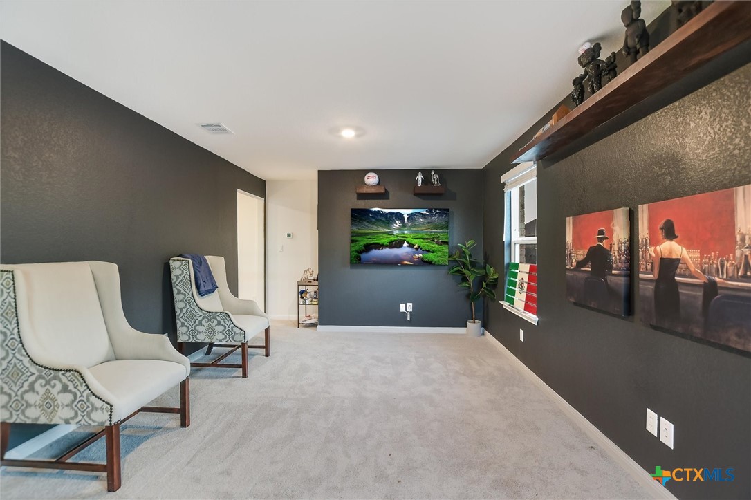 737 Leeward Pass Property Photo 17