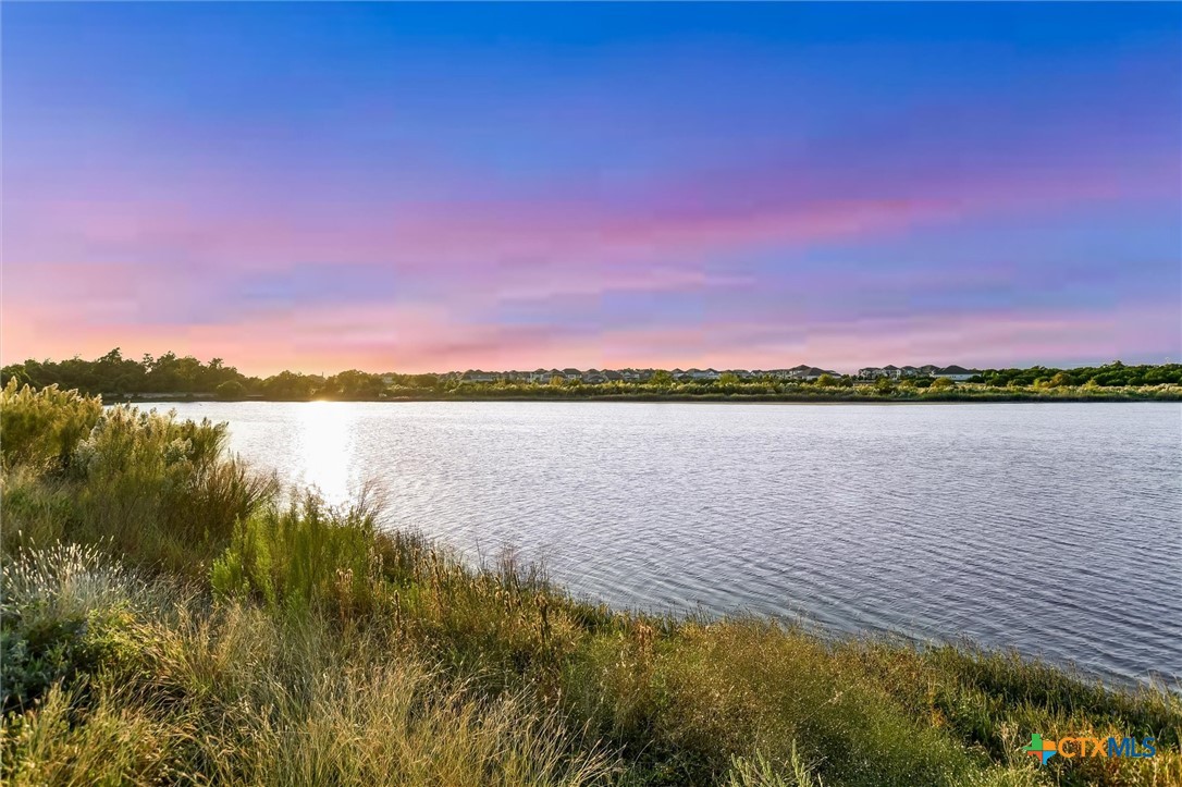 737 Leeward Pass Property Photo 41