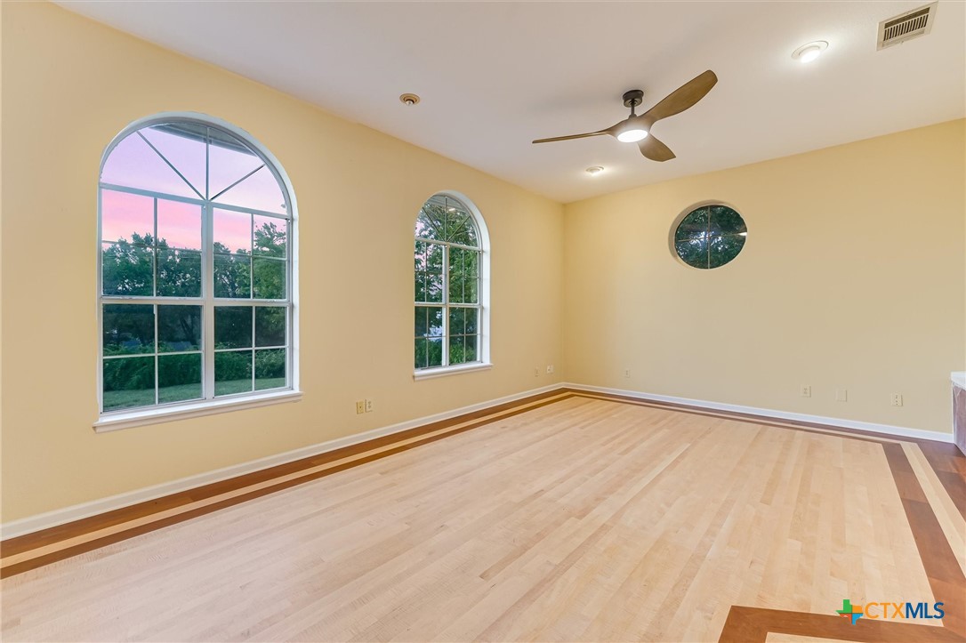 2405 Bahama Road Property Photo 12