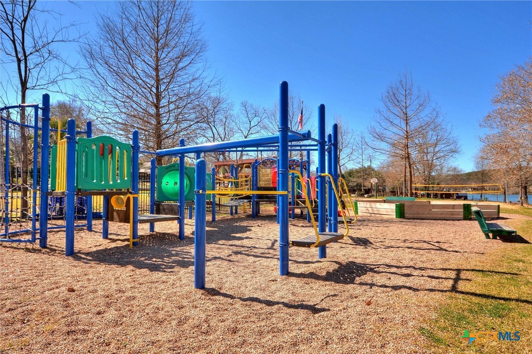 2405 Bahama Road Property Photo 26