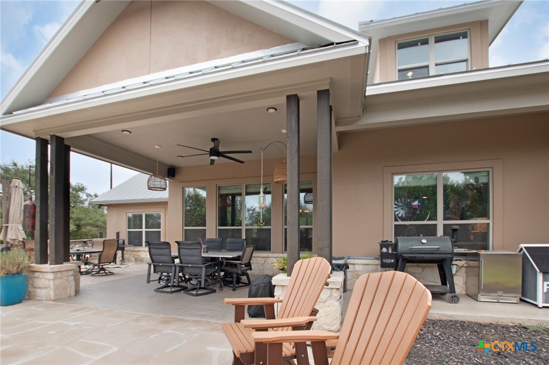 430 Supple Drive Property Photo 8