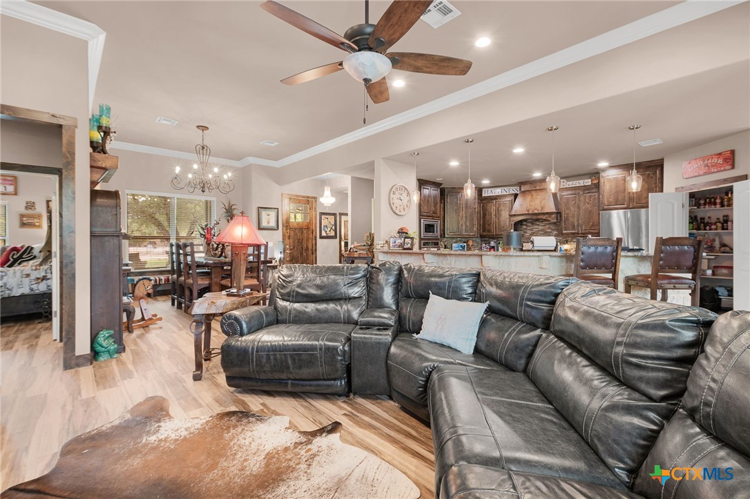 430 Supple Drive Property Photo 10