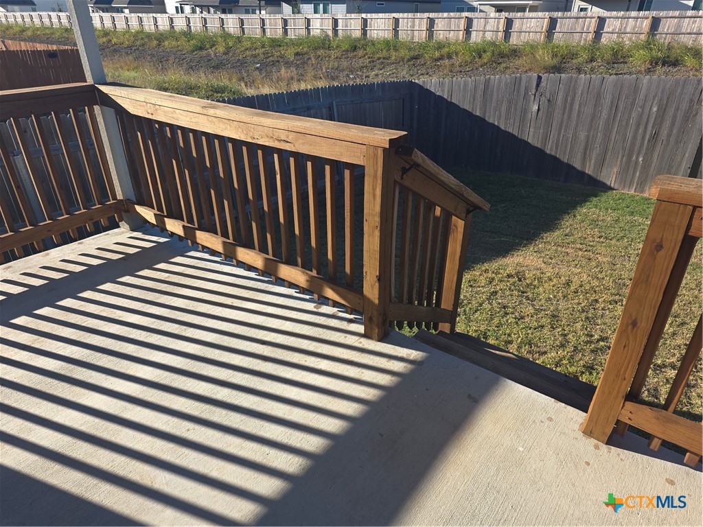 874 Crested Iris Property Photo 10