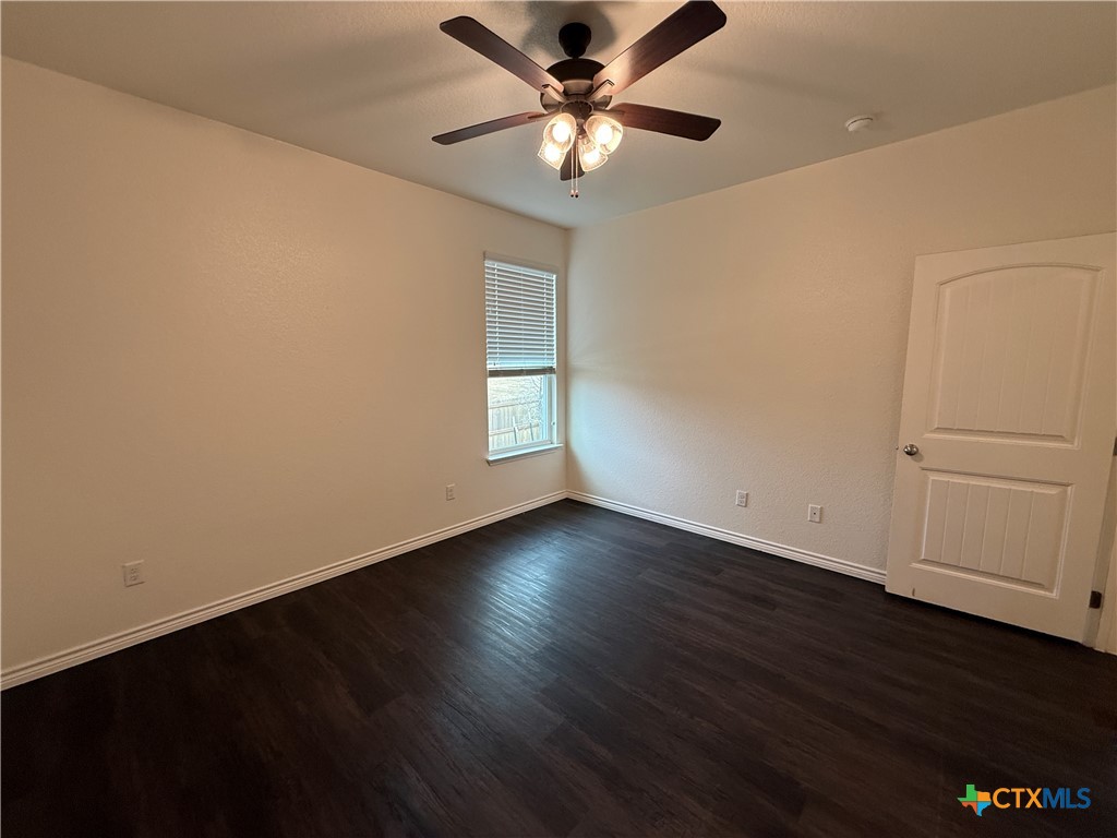 5005 Rose Garden Loop Property Photo 14