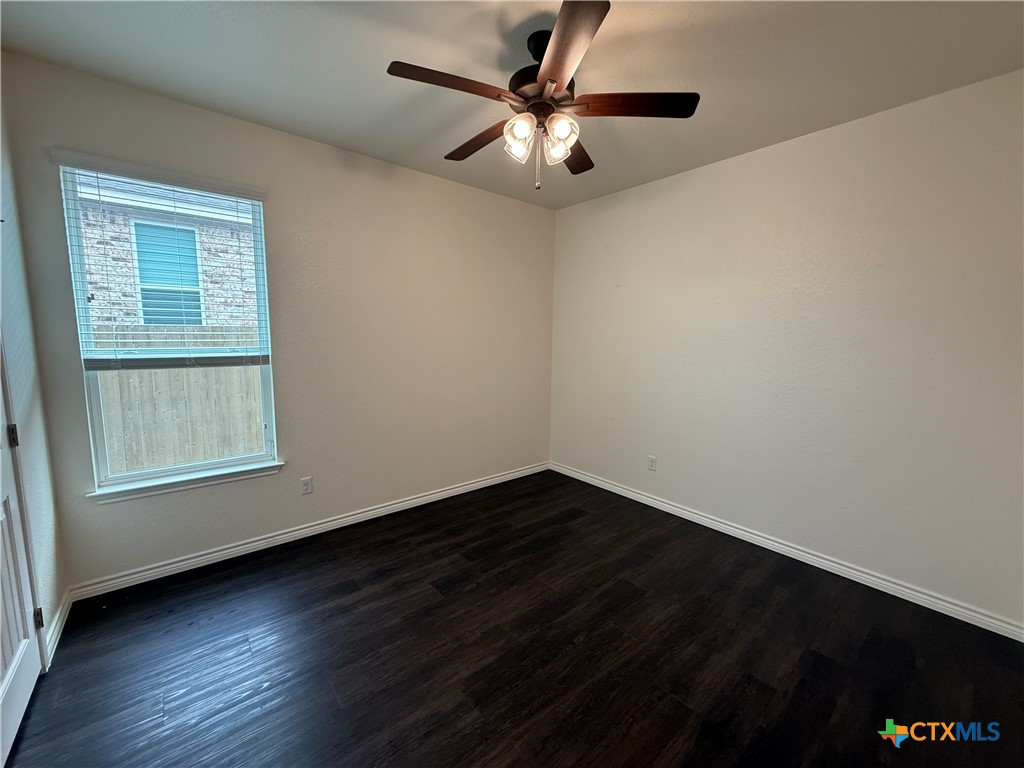 5005 Rose Garden Loop Property Photo 20