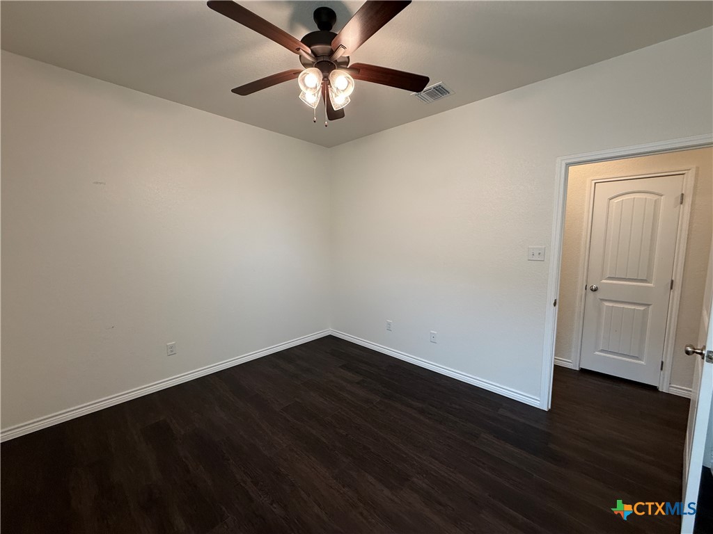 5005 Rose Garden Loop Property Photo 21