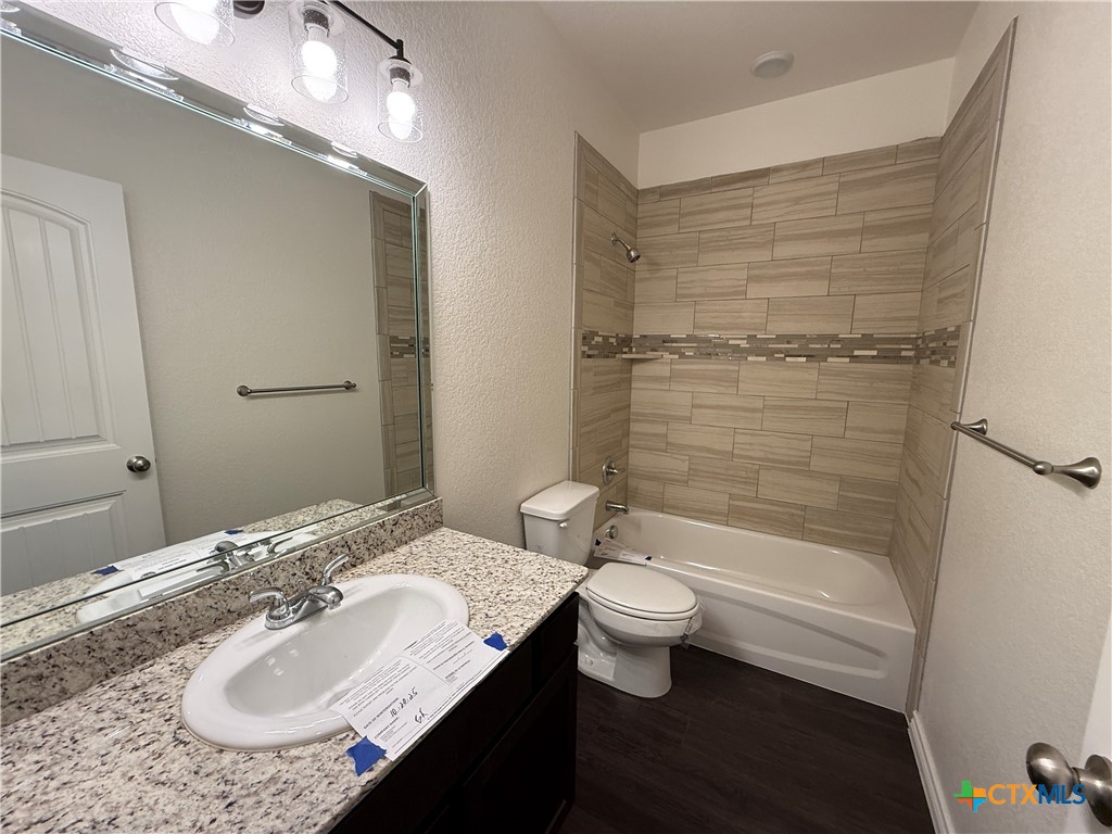 5005 Rose Garden Loop Property Photo 24