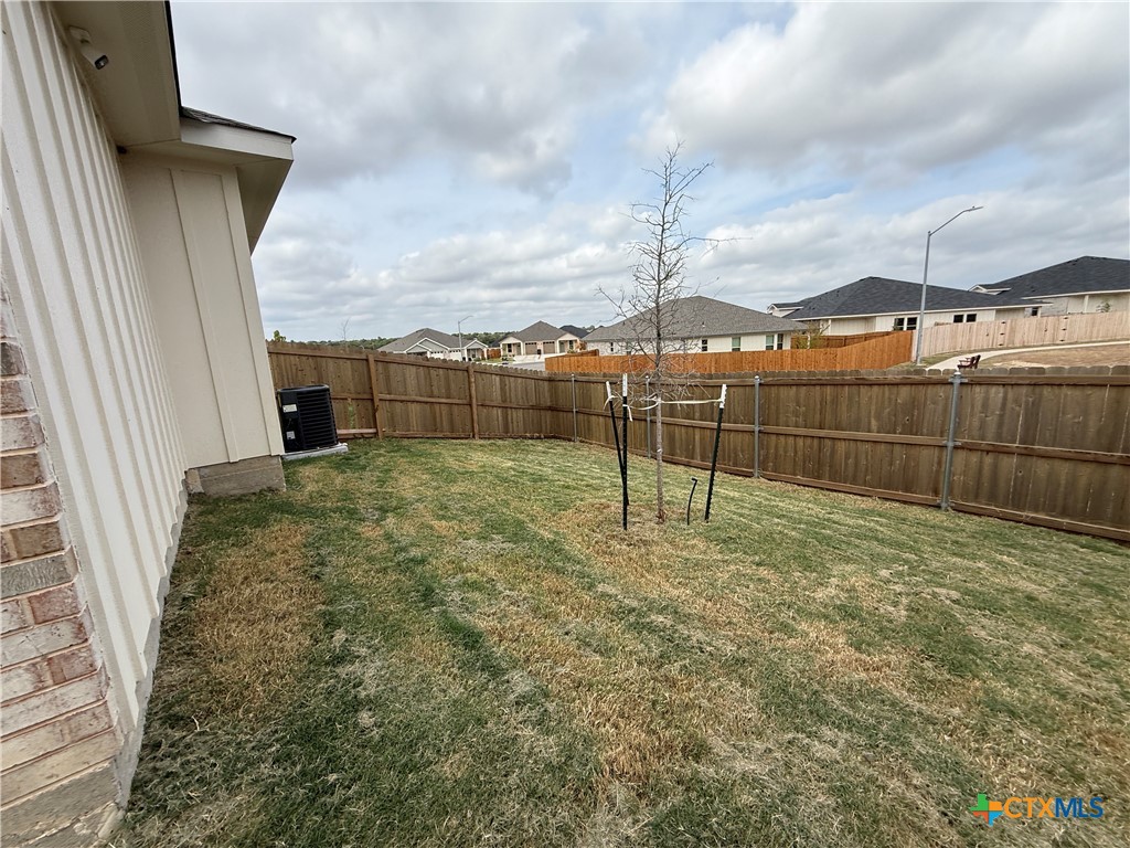 5005 Rose Garden Loop Property Photo 30