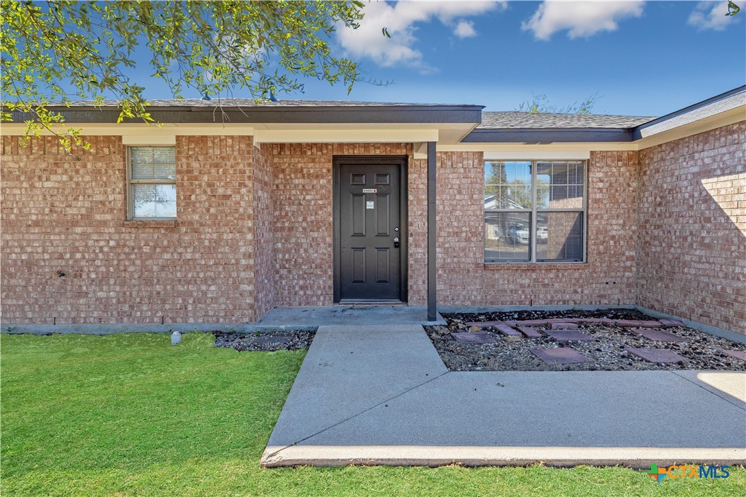 1506 Nina Drive Property Photo 4