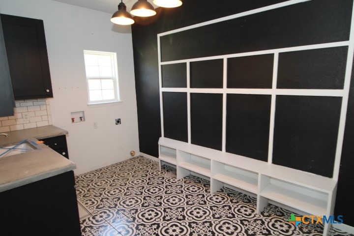 536 E Third Street Property Photo 11