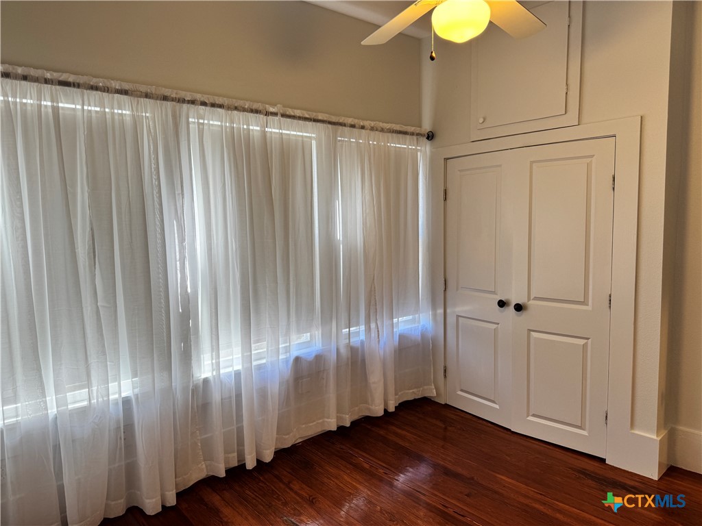 713 Burleson Street Property Photo 5