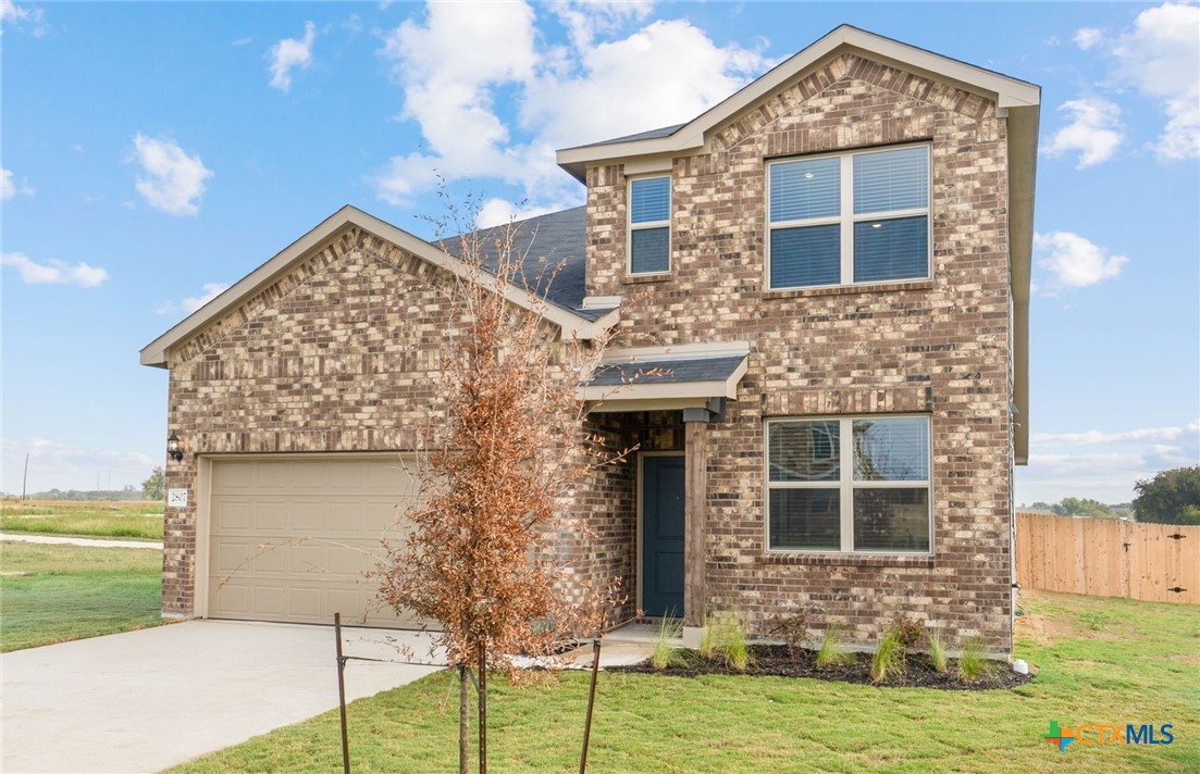 2807 Dimmit Drive Property Photo 3