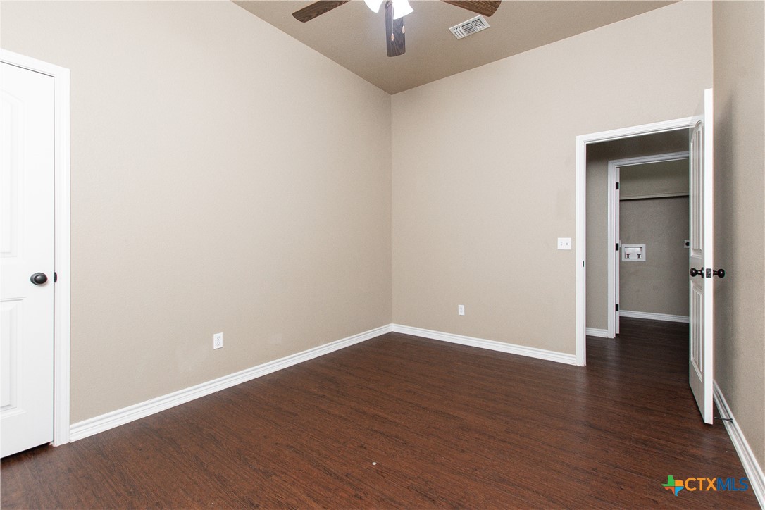 502 Sladecek Drive A Property Photo 11