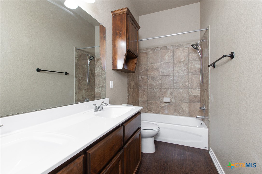 502 Sladecek Drive A Property Photo 18