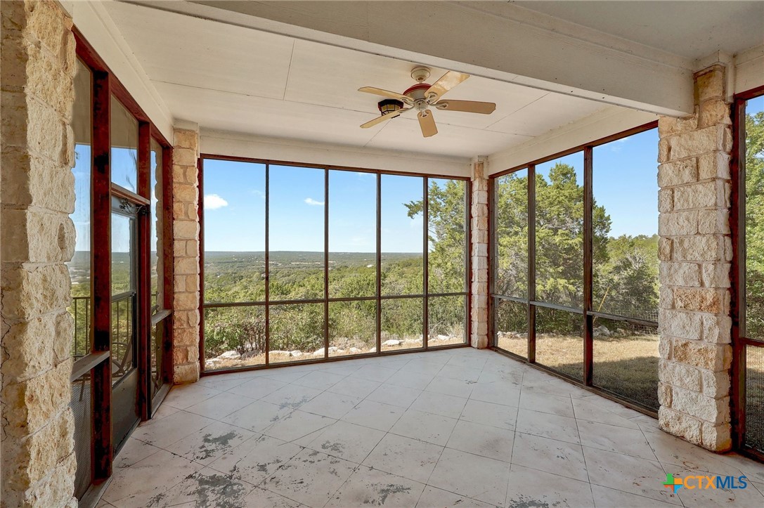 15121 Honeycomb Hollow Property Photo 8