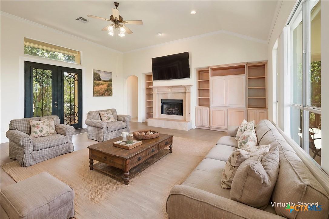 15121 Honeycomb Hollow Property Photo 9