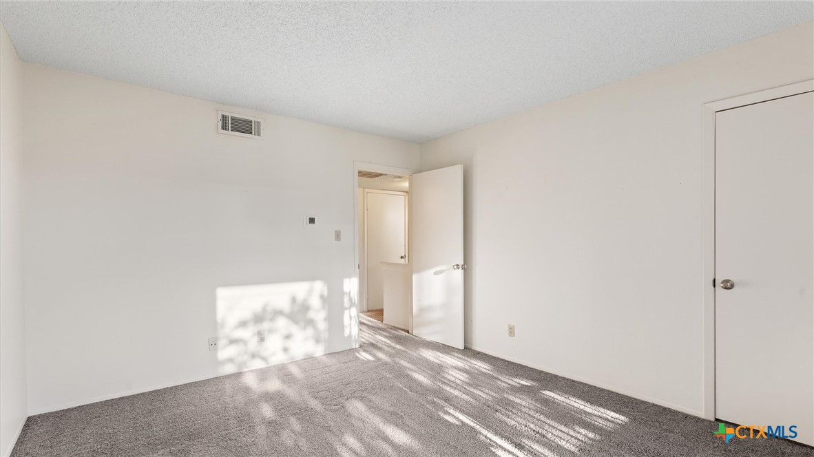 114 T Bar M Drive Property Photo 17
