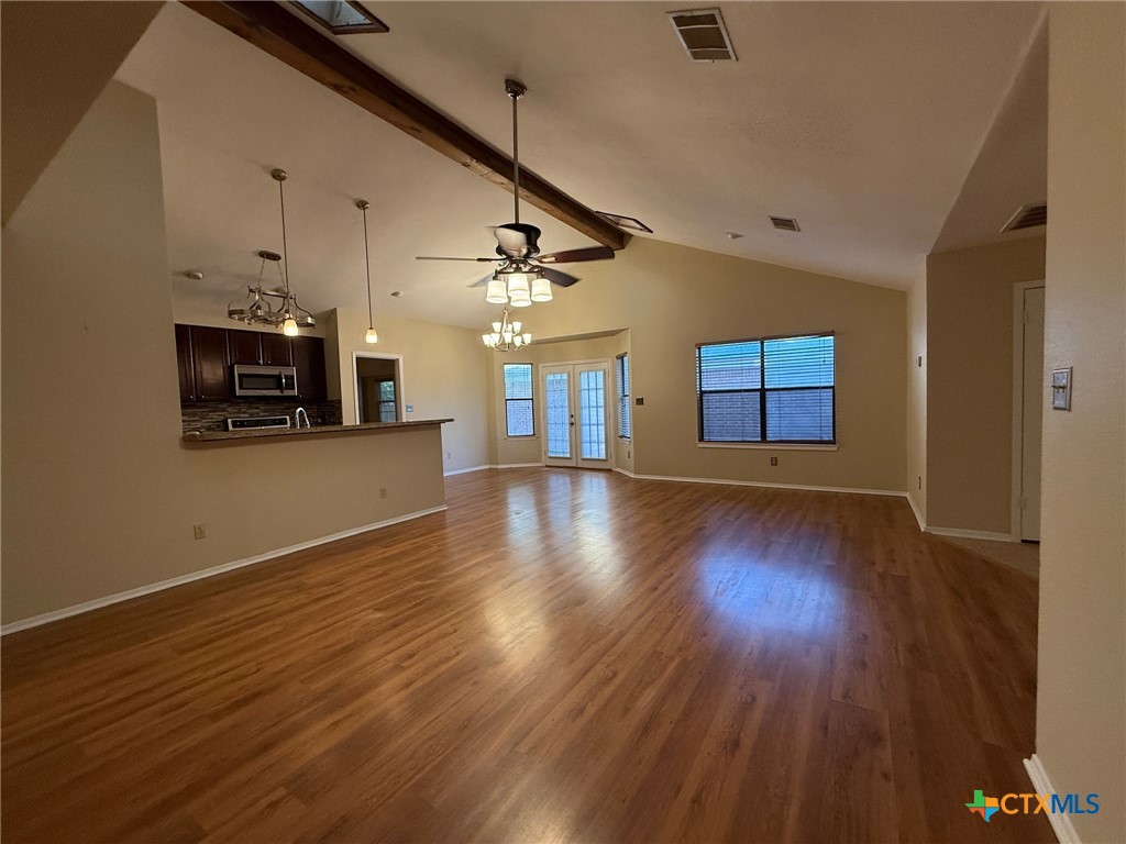 758 Briarbend Drive Property Photo 5