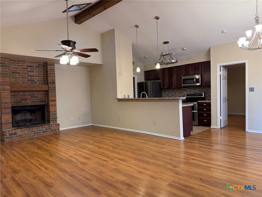 758 Briarbend Drive Property Photo 6