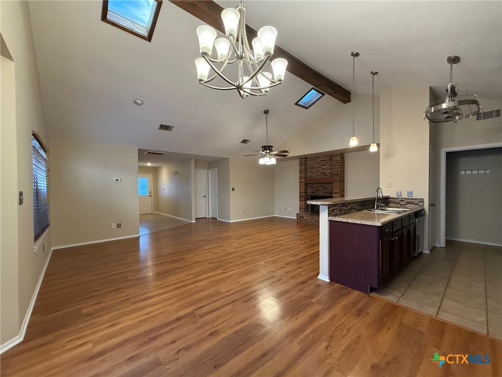 758 Briarbend Drive Property Photo 13
