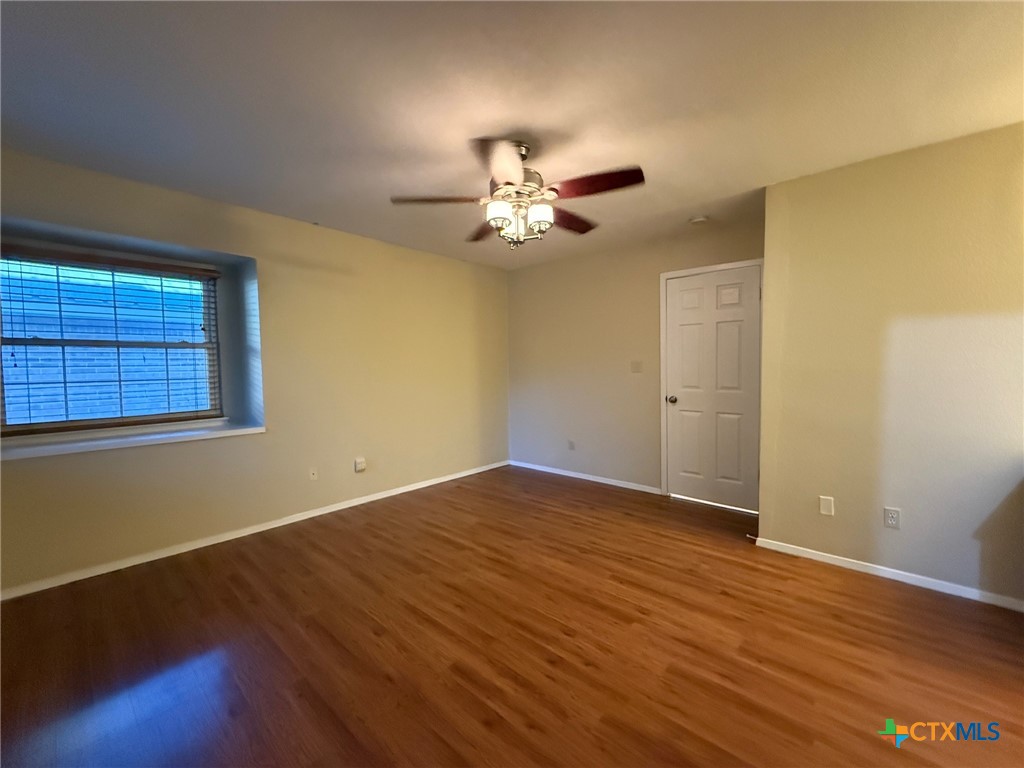 758 Briarbend Drive Property Photo 28