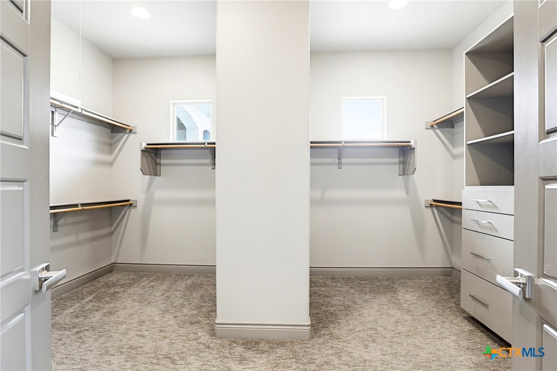 2447 Wallaby Circle Property Photo 17