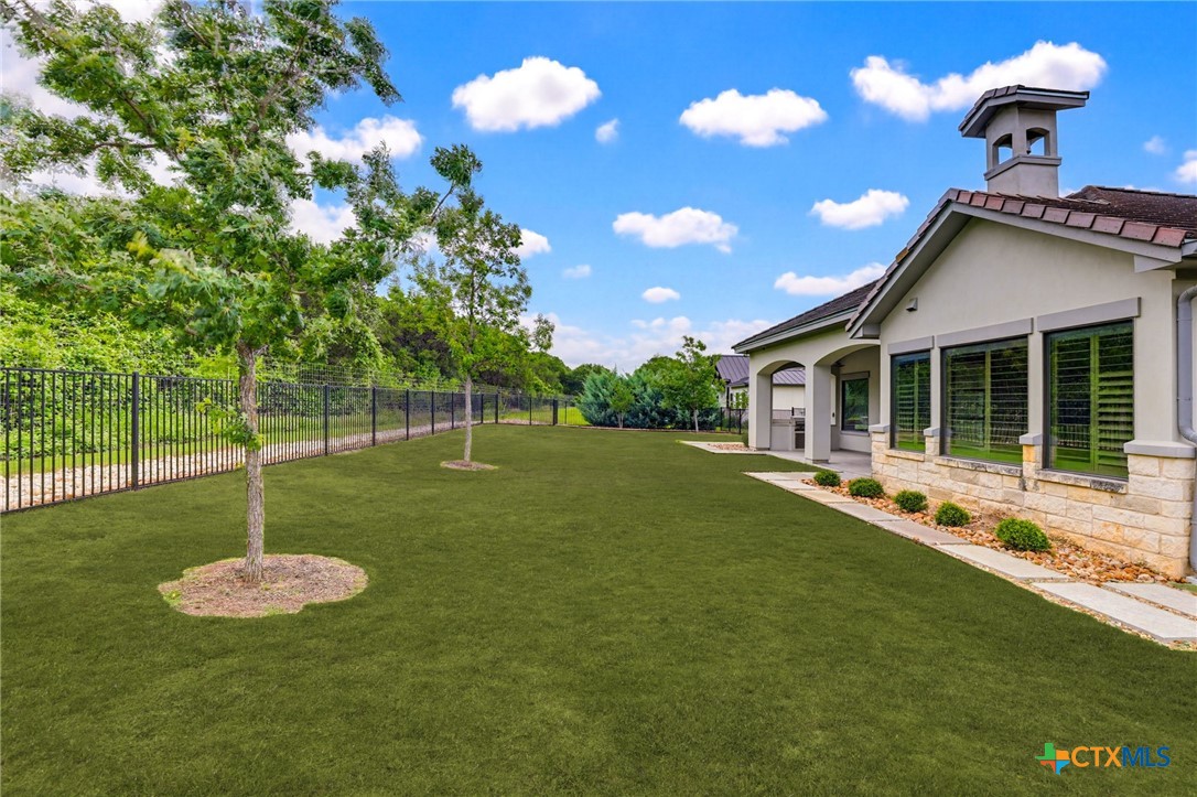 2447 Wallaby Circle Property Photo 29