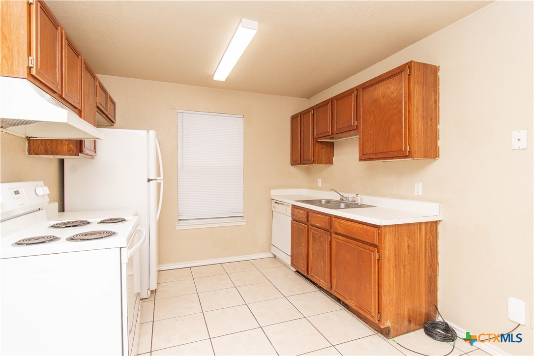 1602 Benttree Drive A Property Photo 5