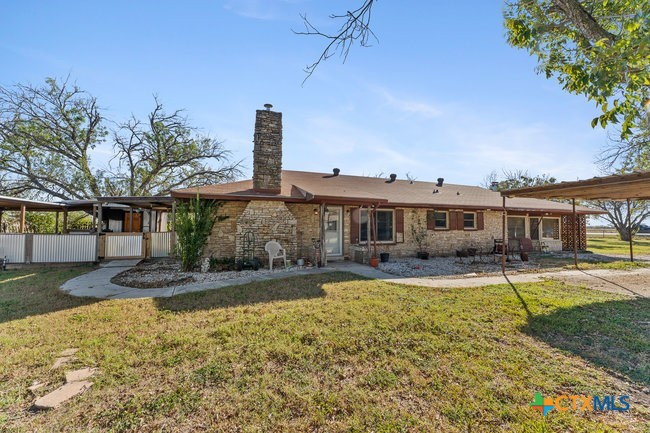 3455 N State Highway 46 Property Photo 9