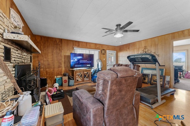 3455 N State Highway 46 Property Photo 13