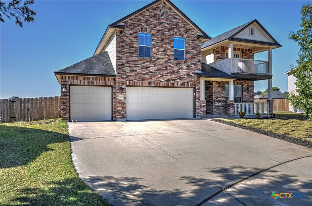 8409 Quiet Hollow Drive Property Photo