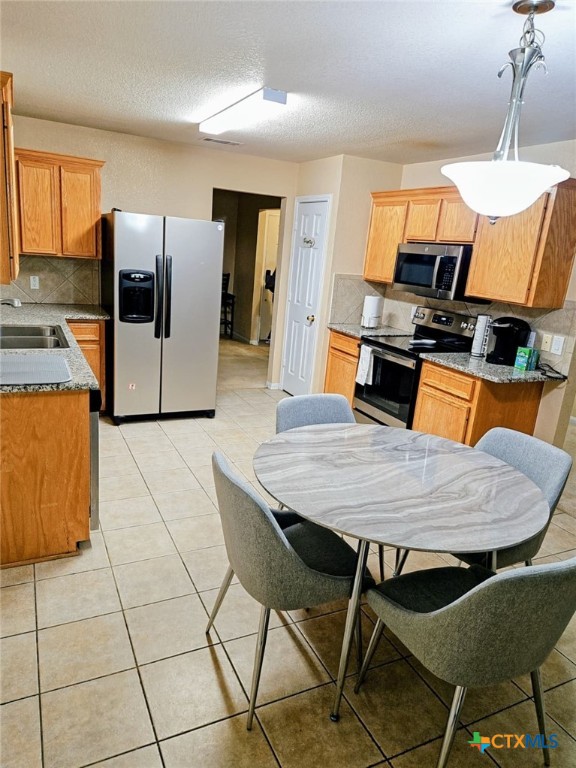 3403 Thunder Creek Drive Property Photo 11