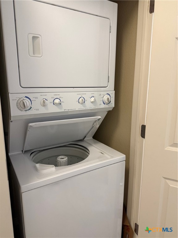 540 River Run Property Photo 7