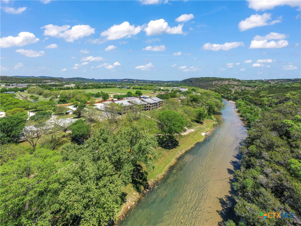540 River Run Property Photo 18