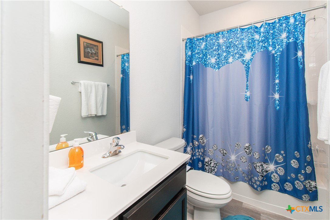 3905 Anvil Range Road Property Photo 11