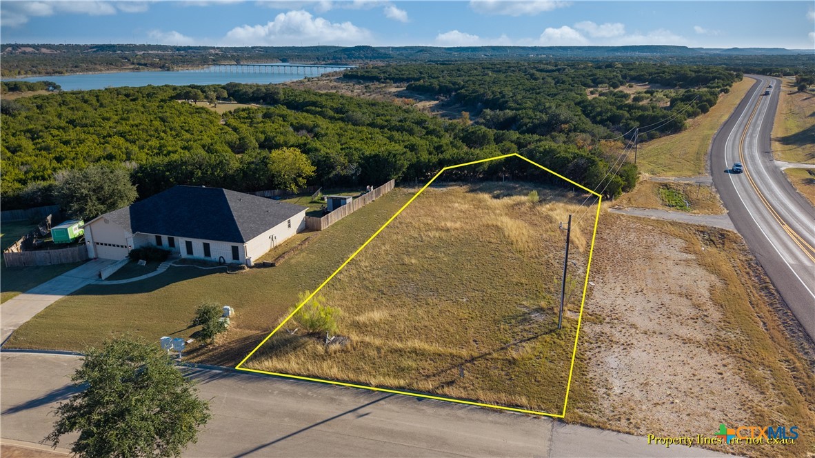 3919 Del Rey Drive Property Photo 1
