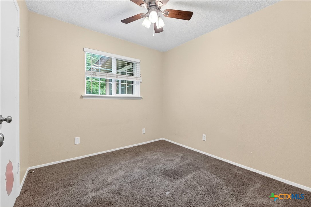 3704 Daniels Drive Property Photo 8
