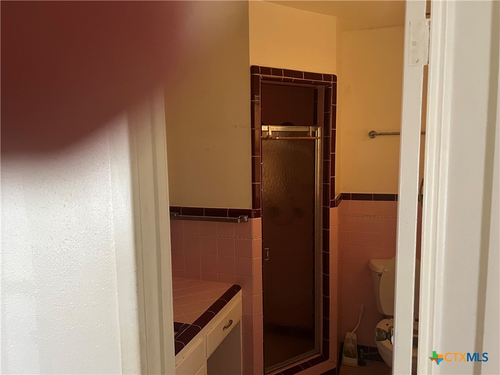 206 W Young Property Photo 12