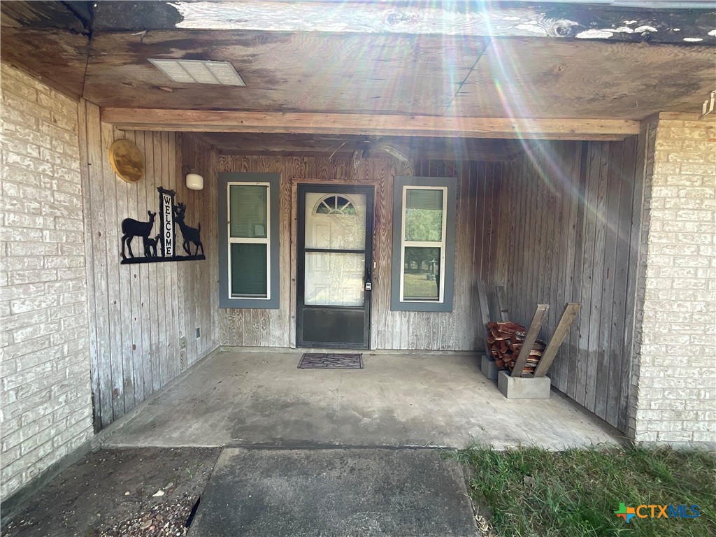 389 Hausmann Road Property Photo 26