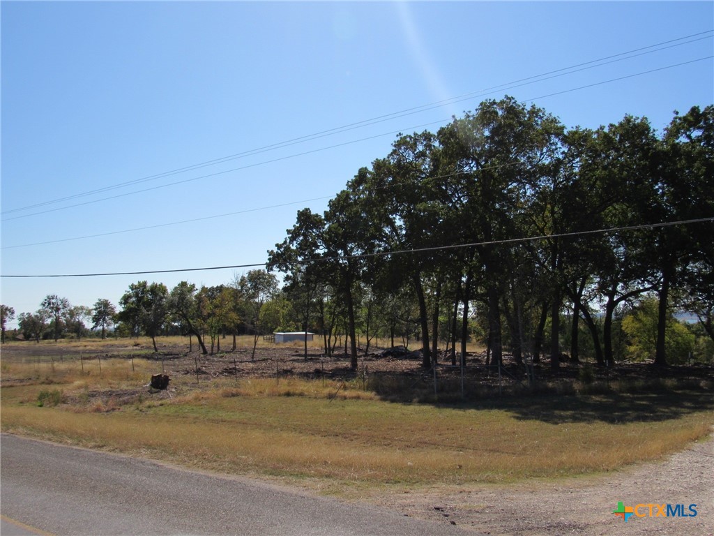3504 Simmons Road Property Photo 6