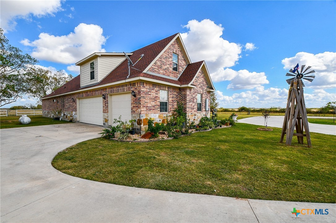 1093 Sunderman Road Property Photo 8