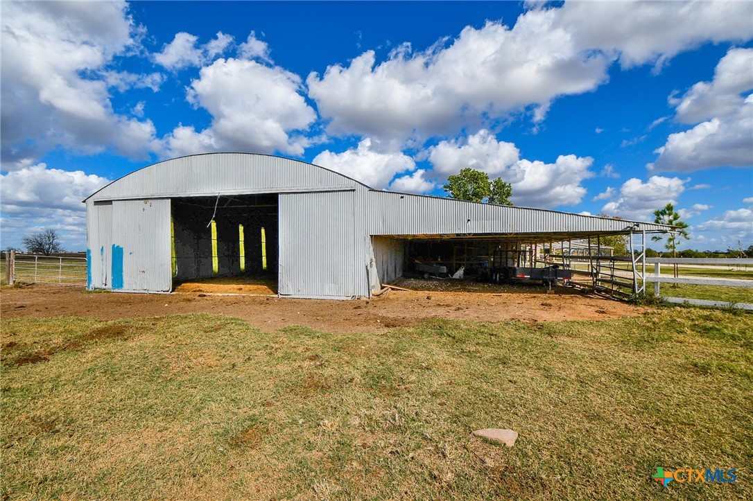 1093 Sunderman Road Property Photo 13